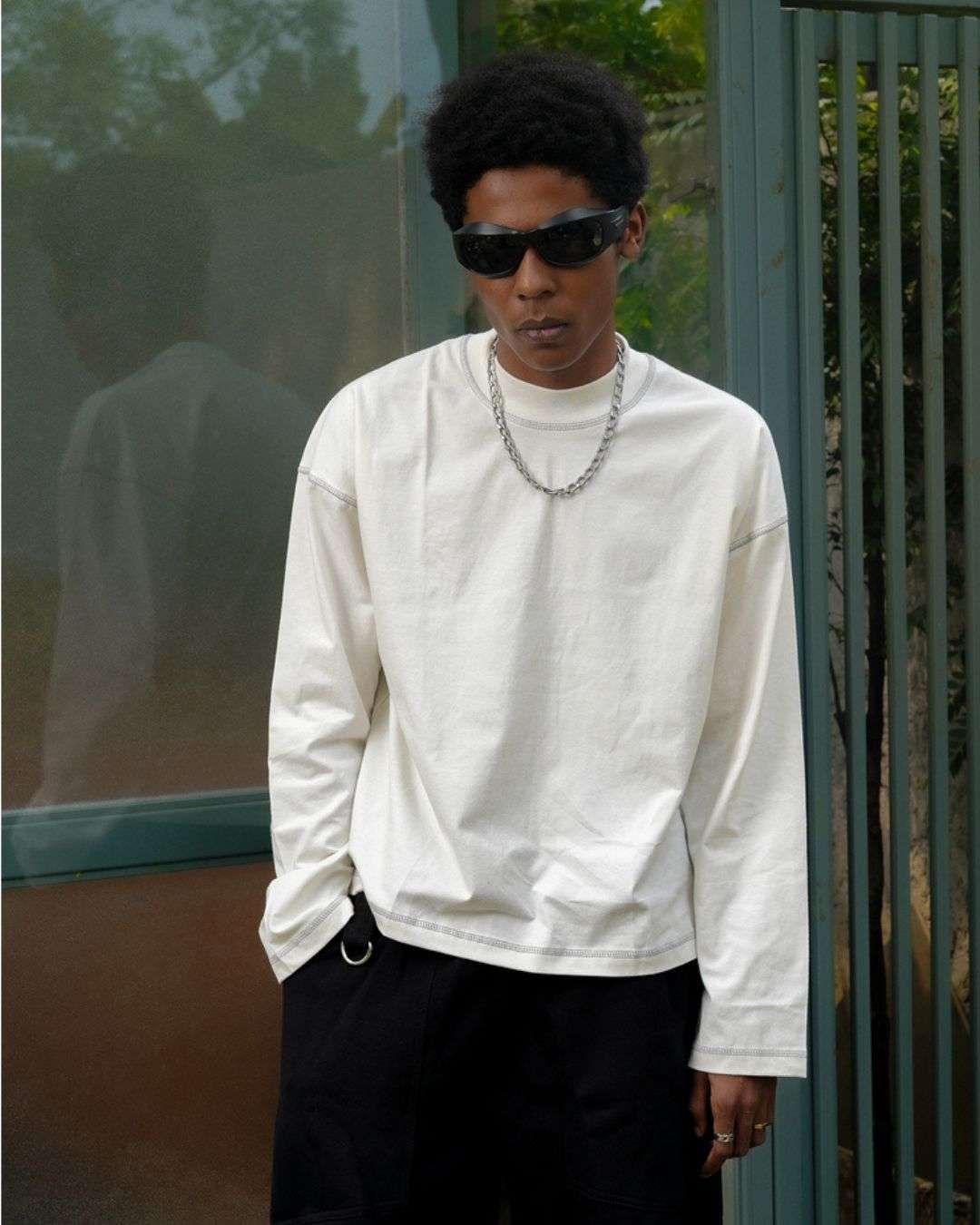 Kaos Polos Oversized Boxy Crop Long Sleeve Contrast Stitch Bold Neck | Abyad Apparel Pro - Gambar 3